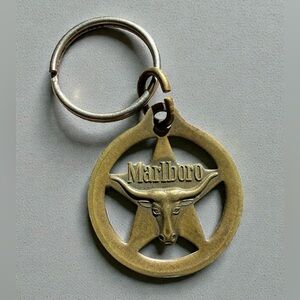 3/$18 Marlboro Gold Bull Keychain - Vintage- Longhorn